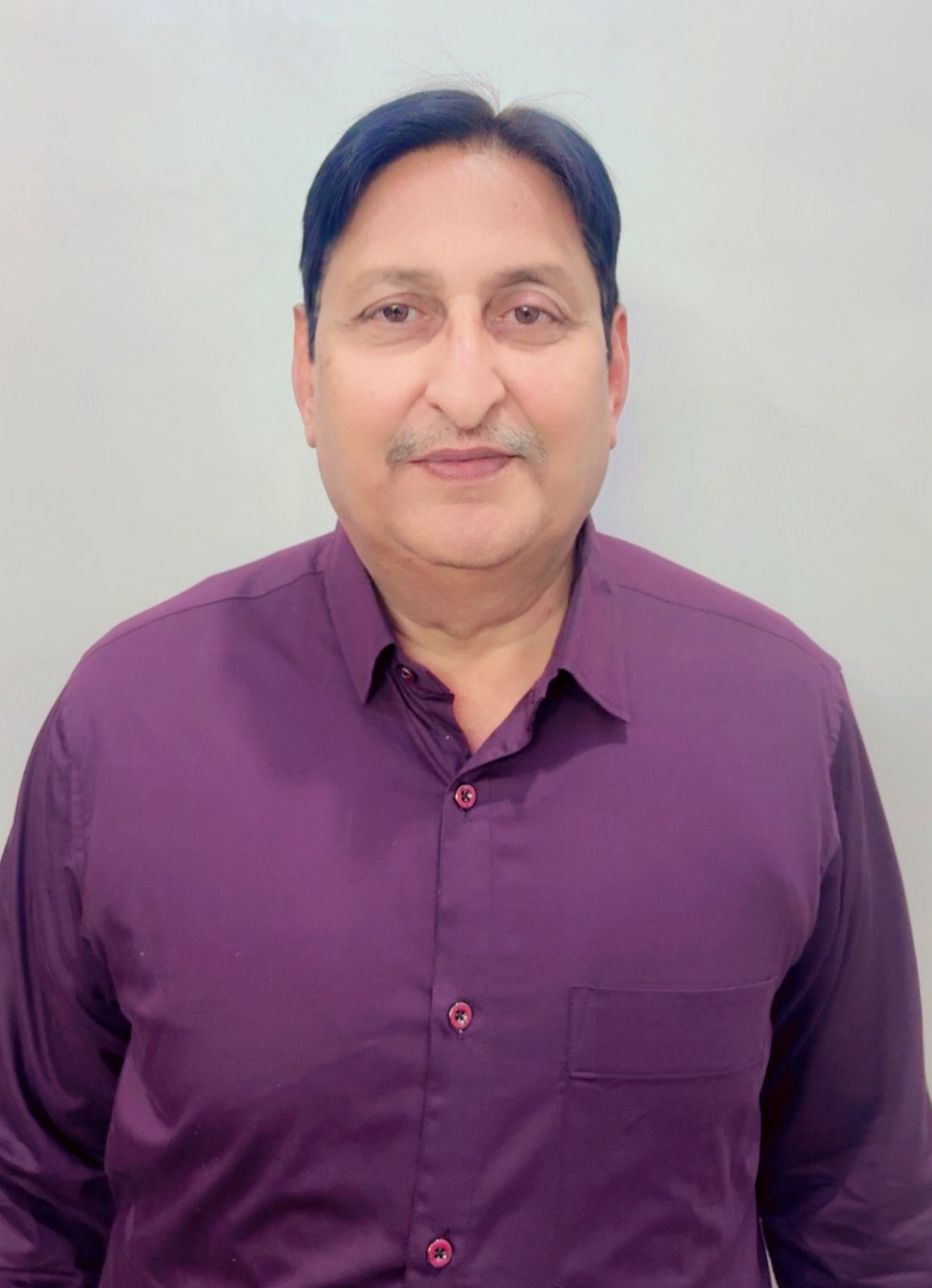 SURESH KUMAR KHANDELWAL